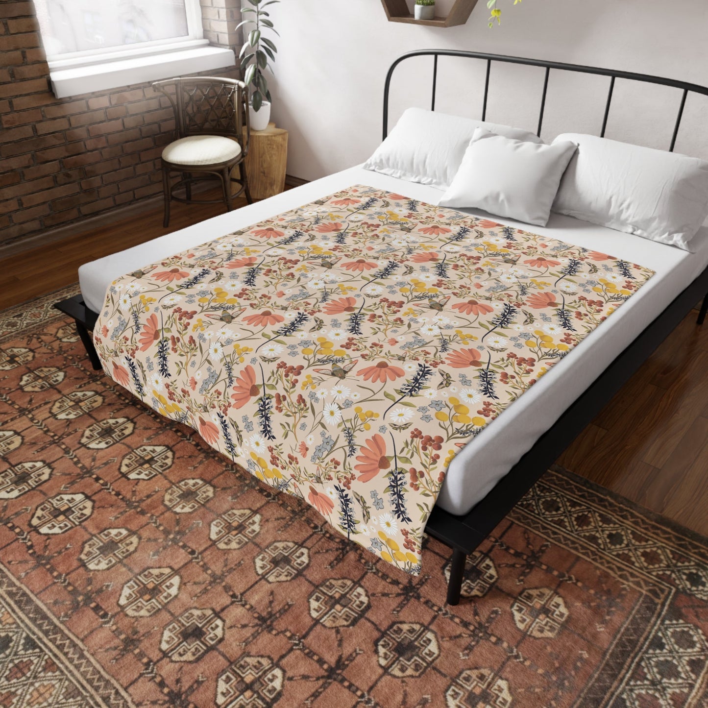 Wildflower whimsical pattern plush fleece throw blanket, super soft vintage cottagecore aesthetic - Solei Designs